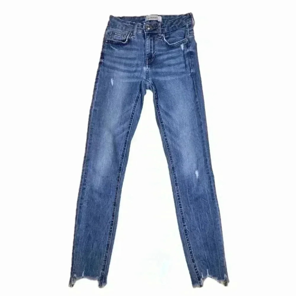 Zara Jeans Premium Denim Collection